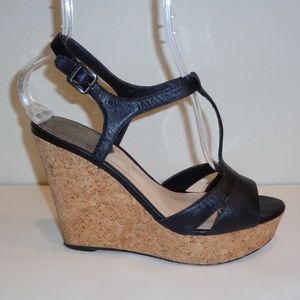 Vince Camuto Size 8.5 M INSLO Black Leather Wedge